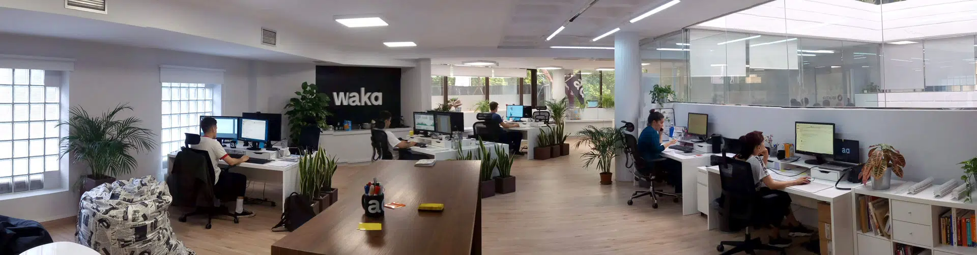 Oficina waka Oficina estudio de branding & digital waka
