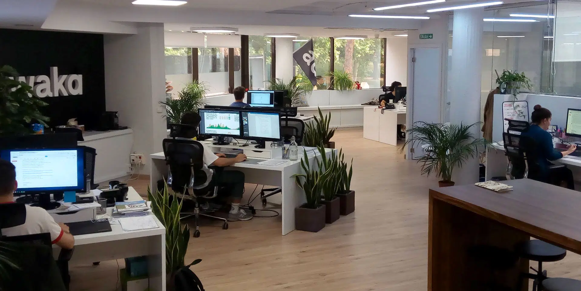 Oficina estudio de diseño waka en Madrid Oficina estudio de diseño waka en Madrid