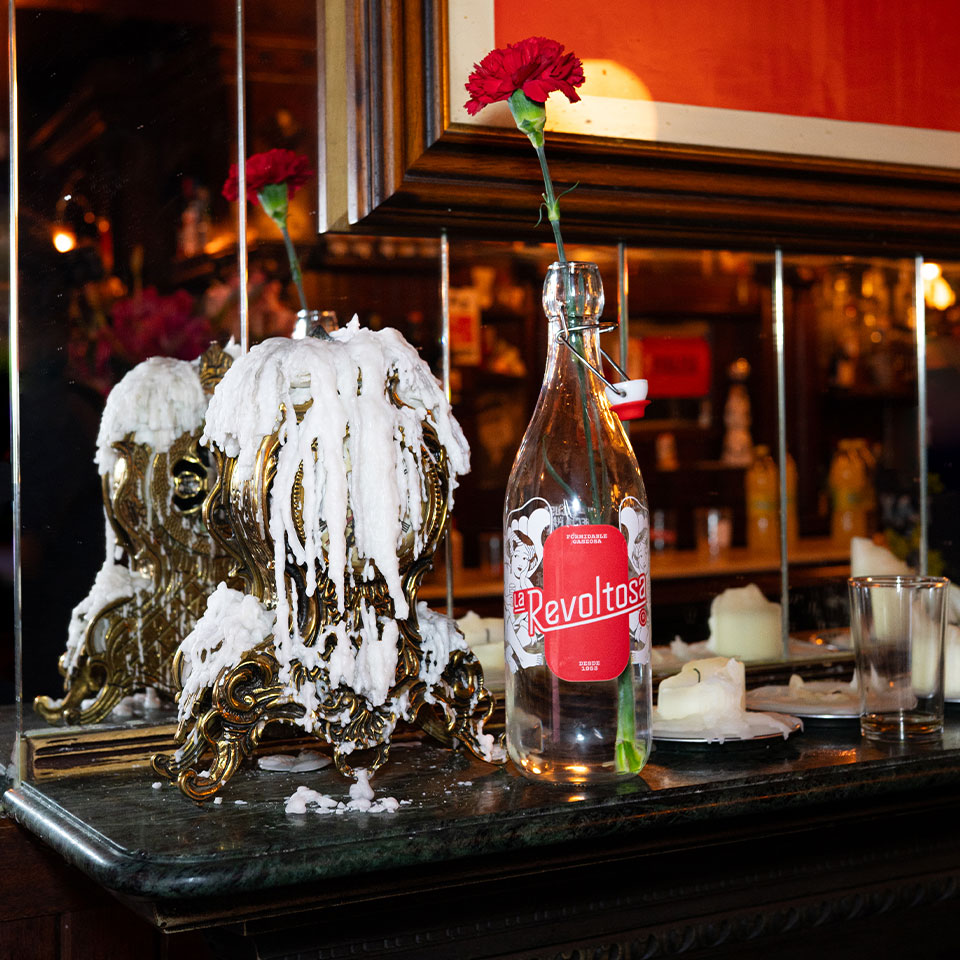 Botella La Revoltosa